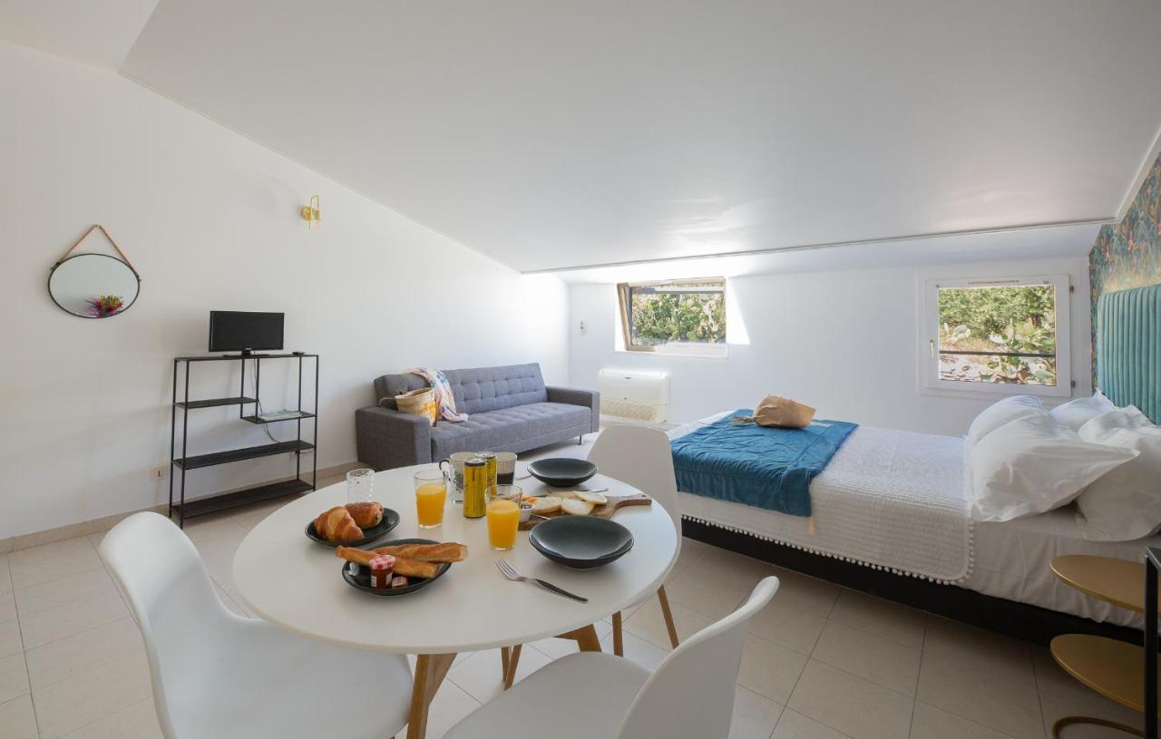 & San Roccu Aparthotel